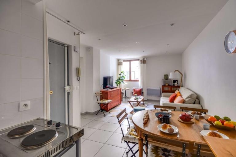 Guestready - Bel Apt A 6 Min Du Metro Gare Du Nord パリ エクステリア 写真